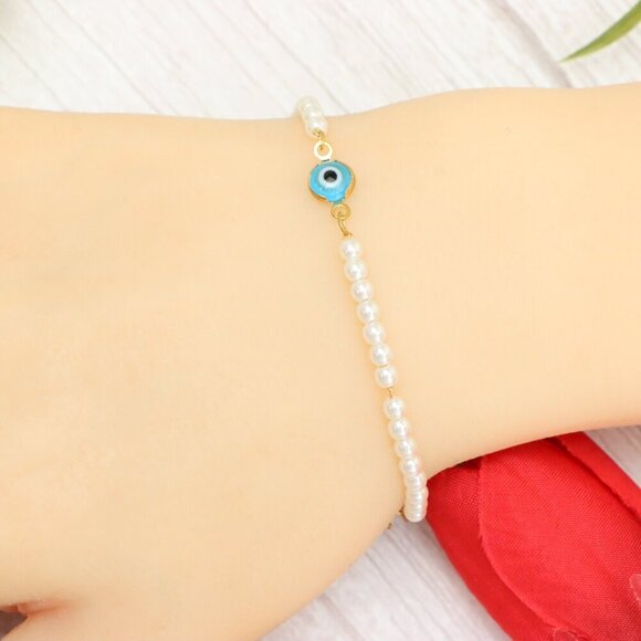 "Trendy Handmade Bracelet – A Thoughtful Gift for Girls & Women | UNVRC1461 - Picture 8 of 10